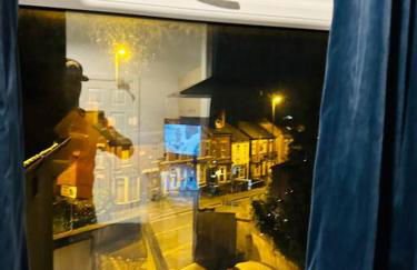 Bespoke 2 Bedroom Apt Derby City - Foto 39