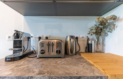 Appartement climatisé les pieds dans l'eau pour 6 personnes avec 1 suite parentale, 1 chambre double et 1 mini chambre Piscine sur le toit clim garage - Foto 43