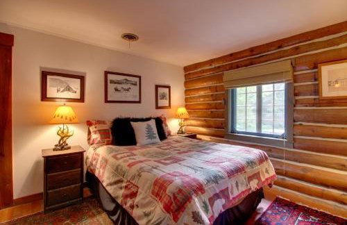 Award-Winning Log Cabin, Top 5 in New England! - Foto 7