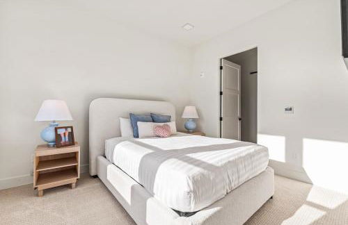 Emerald City in Downtown Eagle - Photo 28