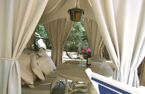 Huge Holiday Home in Marina di Castagneto Carducci near Sea - Foto 106