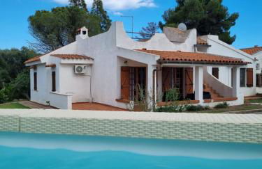 Villa with Private Pool near the Beach and Pula - Foto 1