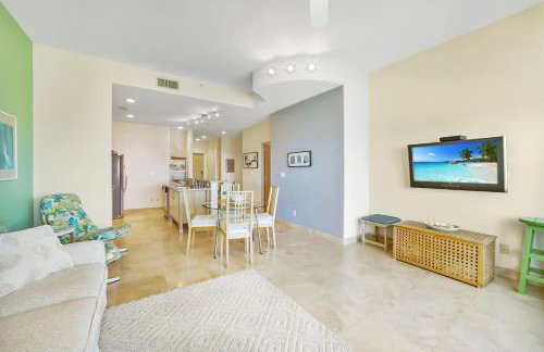 Oceanside Escape with 3 Bedrooms Spectacular Ocean View and Pool - Foto 4