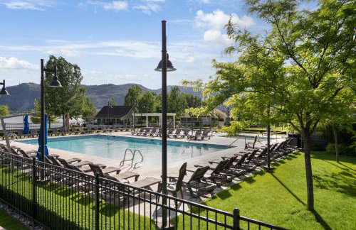 Oasis Cottage- Waterfront experience without the expensive fee! - Foto 4