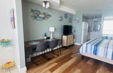 Daytona Beach Resort Oceanfront CondoStudio - Foto 5