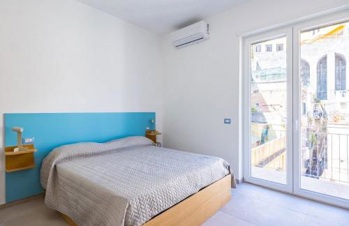 Brombeis Double Bedroom Center by NapoliApartments - Foto 1