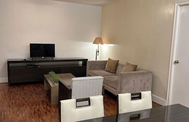 Amorsolo Mansion - Foto 18