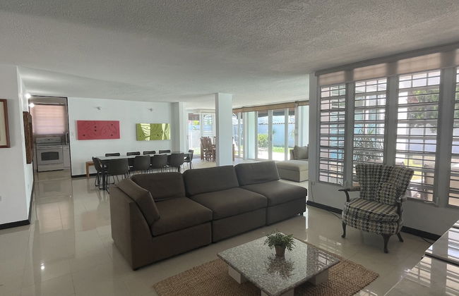 CasaMar 3 Bed 3 Bath With Pool - Photo 12