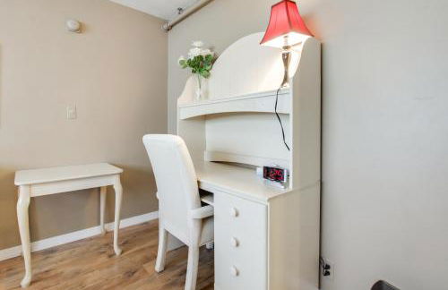 Neenah Home with Deck Near Lake Winnebago - Foto 16