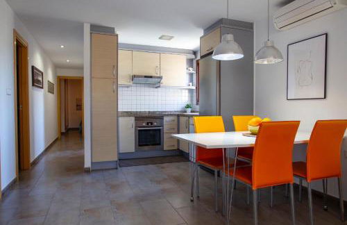 Apartamento a 50 metros de la playa, Luminoso y acogedor - Photo 7