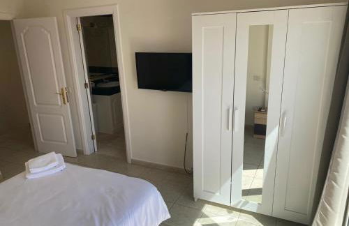 Casa Mariben, Vacation Rental home Vv 3 Bedrooms private pool with sea views - Foto 18