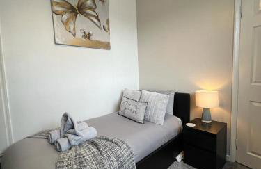 Home From Home - Photo 20