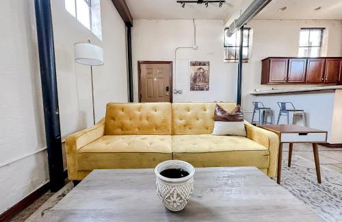 Sleepover 2BD 1BA Condos Downtown Springfield - Foto 74