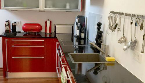 Ferienwohnung Seeblick - exklusive Wohnung in erster Reihe mit Balkon und Seeblick - Photo 4