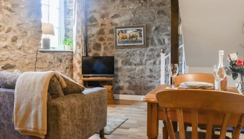 The Old Loft - Photo 2