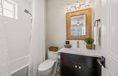 Salt and Sand at Hunter's Point - Foto 32