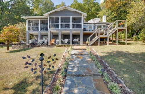 Hot Tub and Dock Guntersville Lake Getaway! - Foto 3