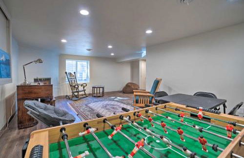 Lake House with Hot Tub - 1 Mi to Surf n Slide - Foto 35