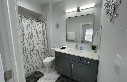 Luxury 4 Bedroom 5 Bath Townhome Downtown Indpls 2226 - Foto 20