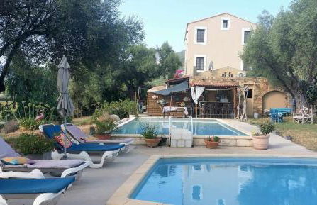 1st floor apartment in 18th century character house - Foto 2