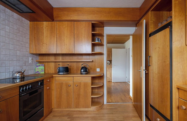 Luxury Apartment With Terrace and Garden Free Parking Smart TV etc - Foto 36