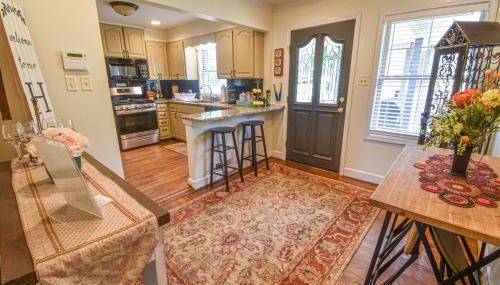 Waterfront Home with Spacious Outdoor Deck Boat Slip - Foto 3