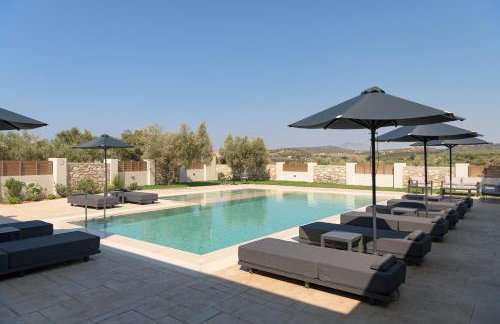 CaMa Villa, Pool, Landmark Views & Iconic Design, By ThinkVilla - Foto 5