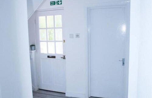 Apartment - Sleeps 2 & Free Parking - Foto 3