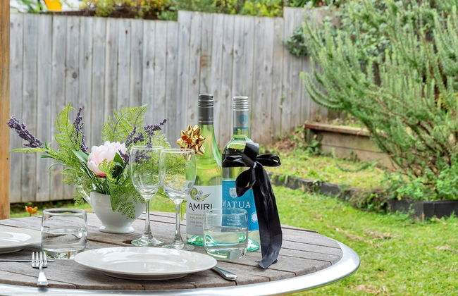 Sunny Grey Lynn Holiday Home - Foto 24