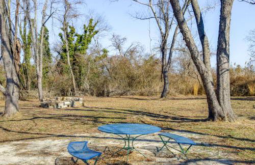 1 Mi to Boat Ramp Peaceful Deal Island Home! - Foto 22