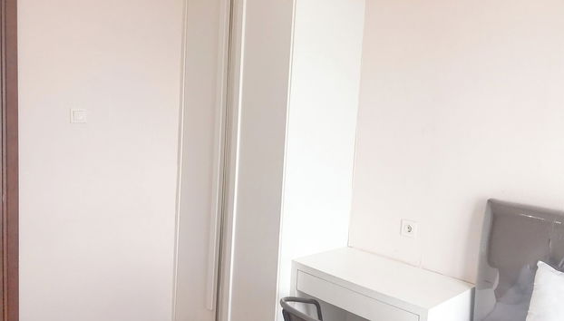 Strategic 2Br With City View At Grand Sungkono Lagoon Apartment - Foto 3, Habitación