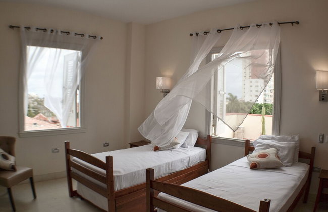 Presidents Suite, Knocking on Cuba - Photo 3