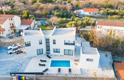 Villa Ancora, Luxury Villa with Pool - Photo 2