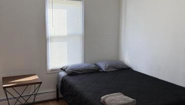 Private house with 4 bedrooms 2 bathrooms, NYC direct bus 1 block away, MetLife Stadium FIFA World Cup 30 minutes away - Foto 3