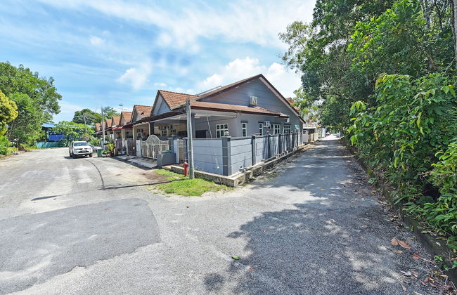 OYO Home 90582 Dz Homestay Bukit Ubi - Foto 16