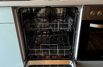 Cozy Apartment with Balcony I free Parking I WiFi - Foto 35