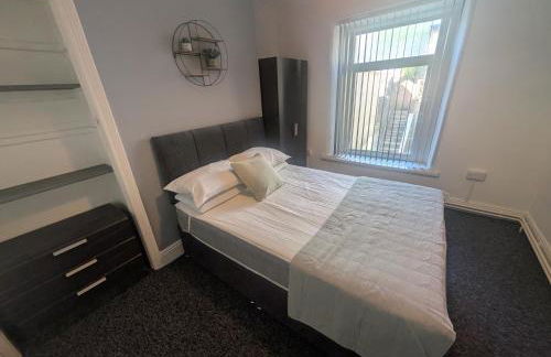 3BR Home Near Swansea City Centre - Foto 12