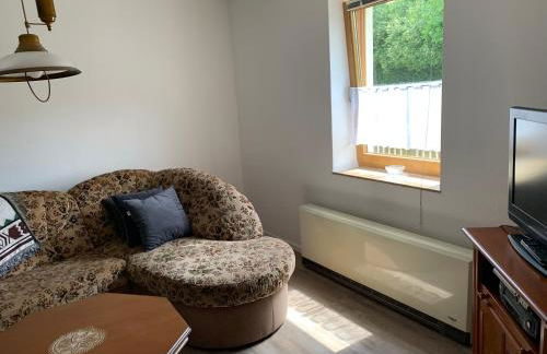 Gemütliches Haus max 6 Personen 2Schlafzimmer 1Schlafsofa - Foto 9