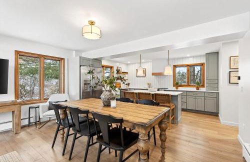 Updated 3BR Townhome Across From Holiday Valley - Foto 11