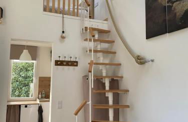 The Little Oak - tiny house with bed on mezzanine & terrace - from 1 to 4 p Disney, Paris & CDG - Foto 15