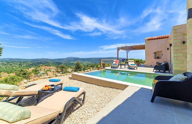 Villa Vardis Heated Pool - Foto 35