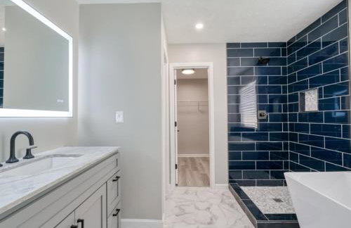 Stylish 4BR Urban Oasis - Foto 18