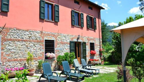 Tuscan Farmhouse in Castiglione di Garfagnana with Garden - Foto 2