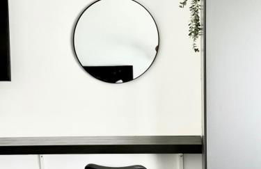 6 Min zum Hbf - Ideal für Paare, Solo-Reisende oder Business-Reisende - Foto 3