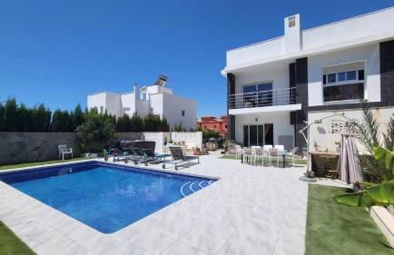 Villa en Pla Roig - Foto 2