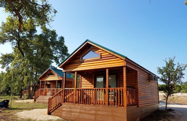 Al's Hideaway Cabin and RV Rentals LLC - Foto 4