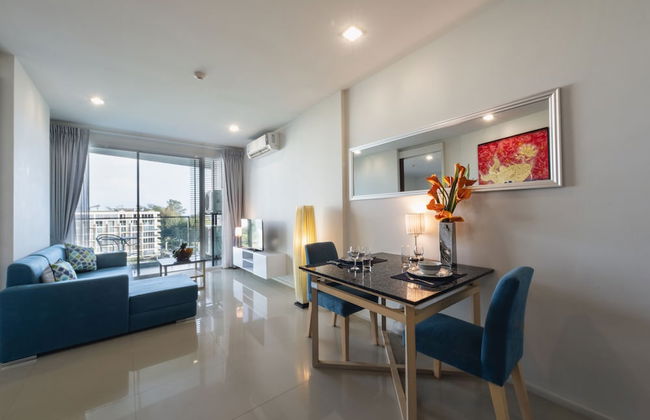 First Choice Grand Suites - Photo 11