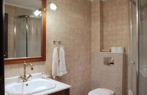 Nemesis Suites - Foto 23