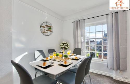 Spacious Apartment In The Centre Of Bridgwater Ideal for Contractors & Group Stays By Hinkley Homes Short Lets & Serviced Accommodation - Foto 4