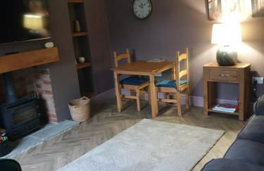 Caterpillar Cottage, tucked away in Kelbrook - Foto 6